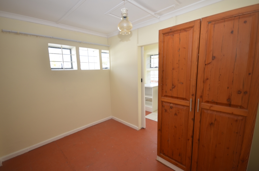 To Let 2 Bedroom Property for Rent in Cambridge West Eastern Cape